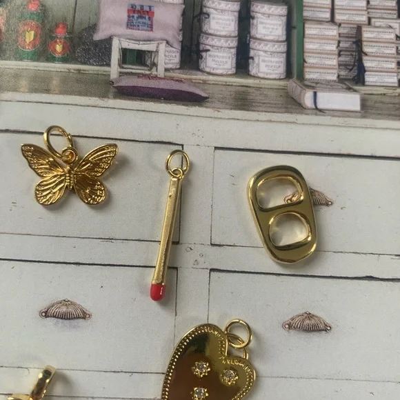 Choose your Charm Custom Necklace - Picture 5 of 6